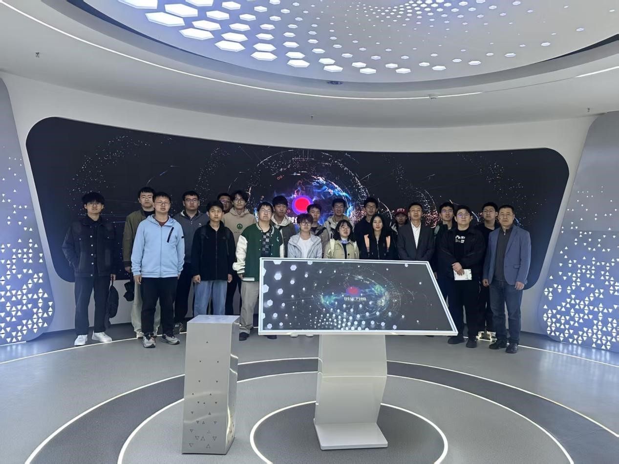 金狮贵宾会·宾至如归-尊贵显赫
